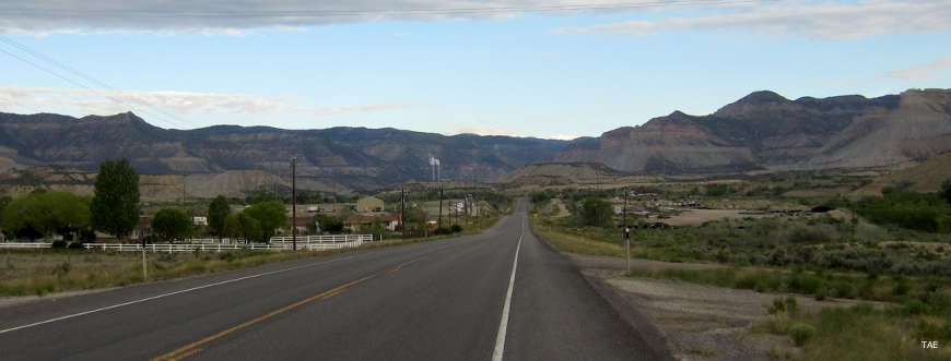Heading out of Huntington to the bottom of the canyon
